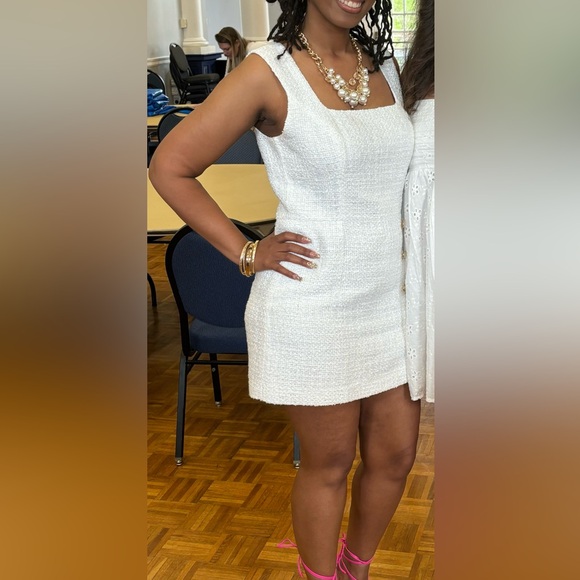 Lilly Pulitzer Kalinara Skirted Romper- Size 10 - Picture 3 of 7